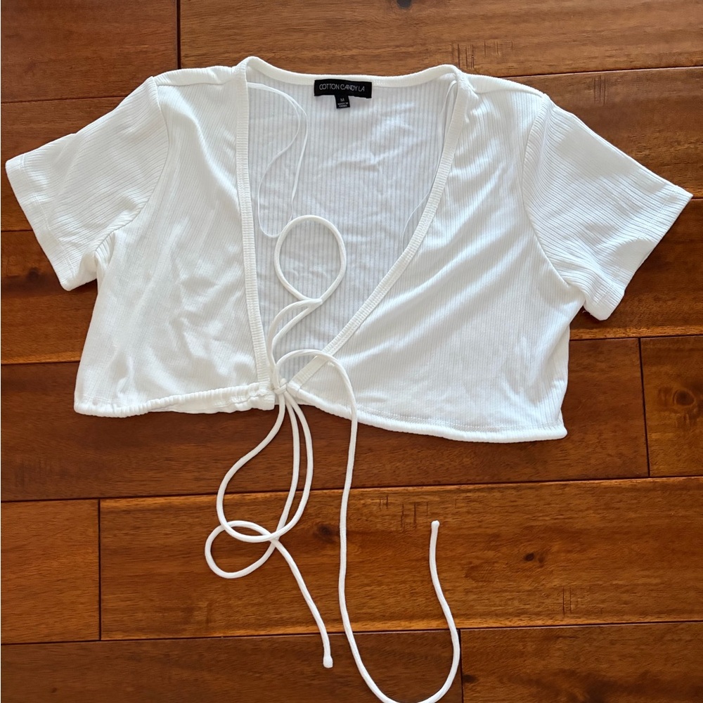 White Wrap Crop Top - size M